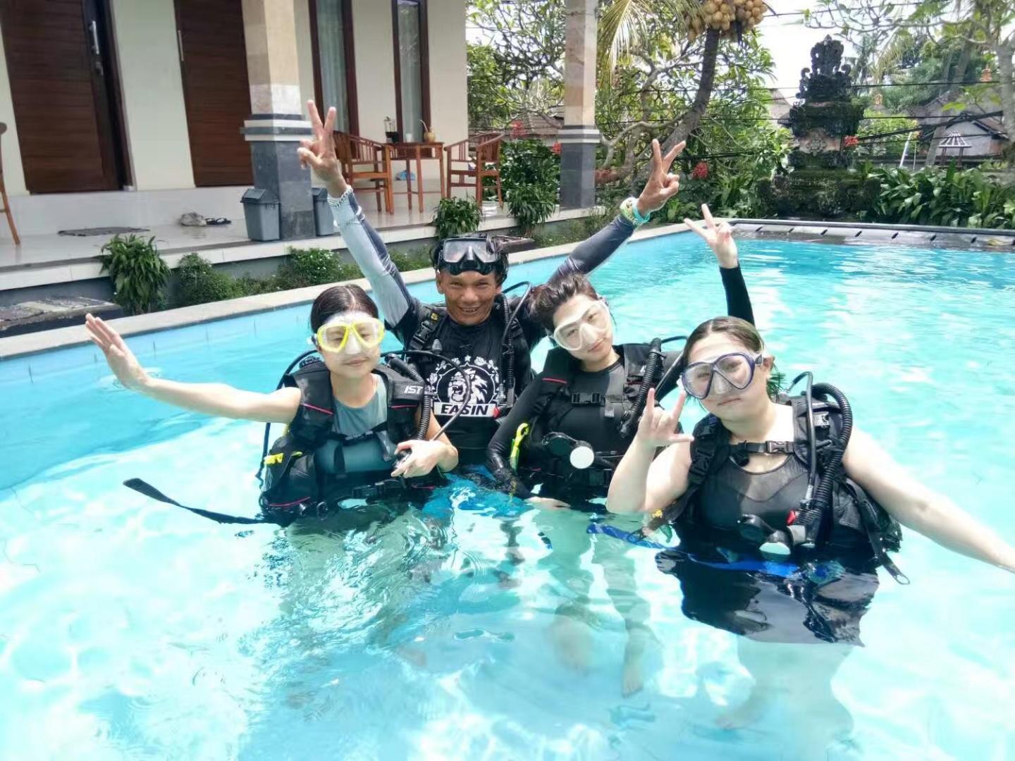 SunwuKong Guest House Ubud Extérieur photo