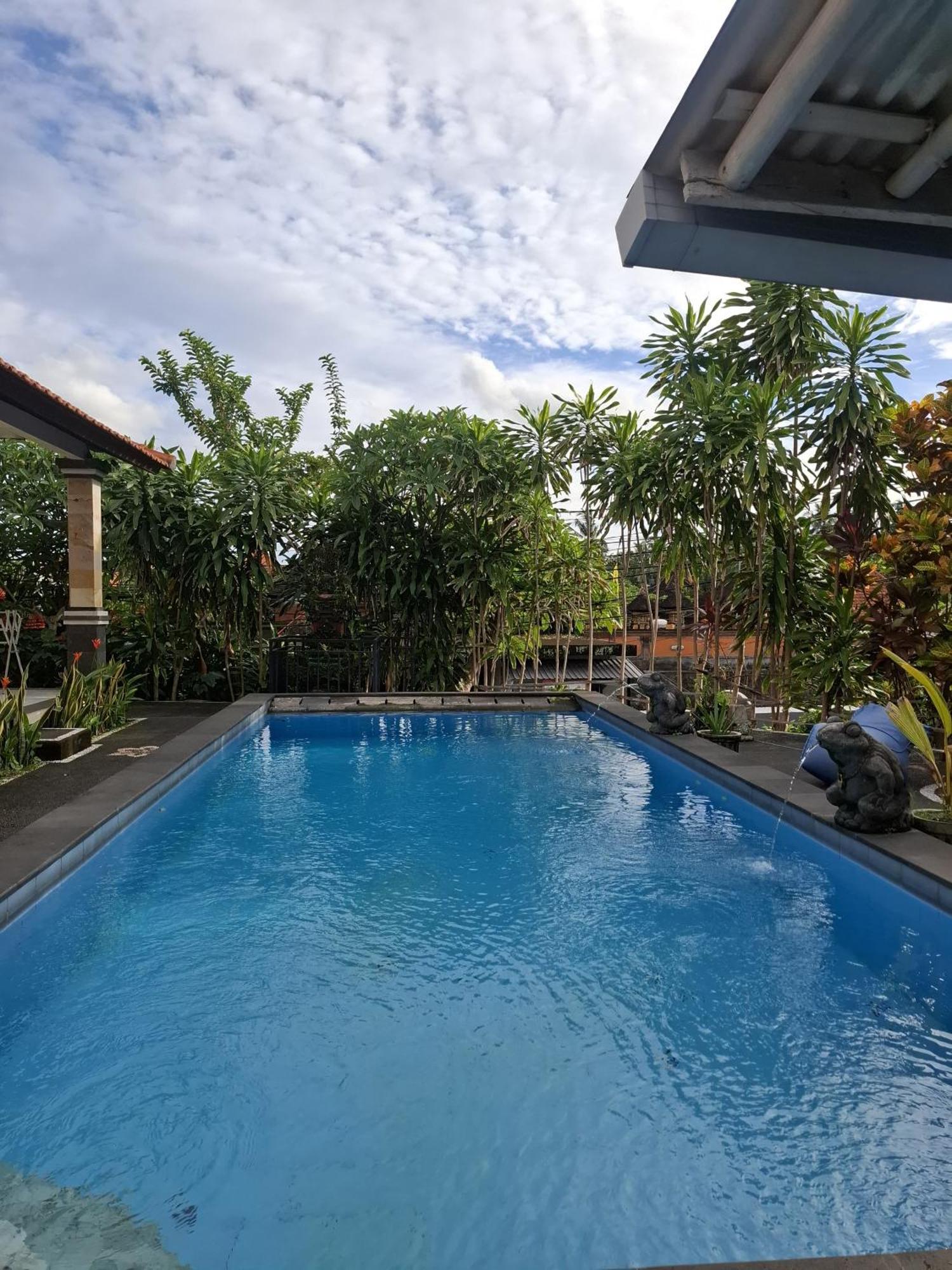 SunwuKong Guest House Ubud Extérieur photo