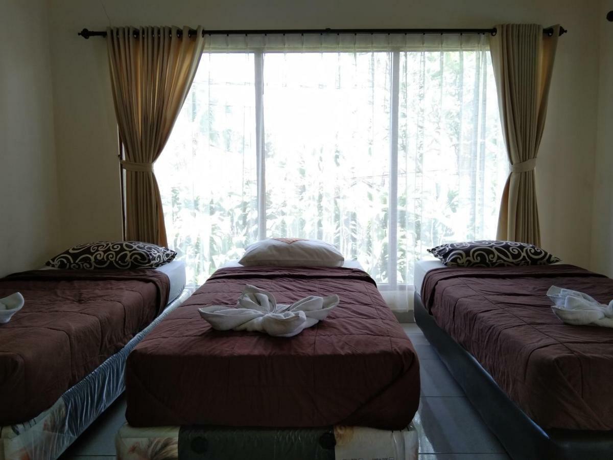 SunwuKong Guest House Ubud Extérieur photo